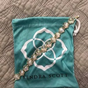 Kendra scott grace bracelet- good condition